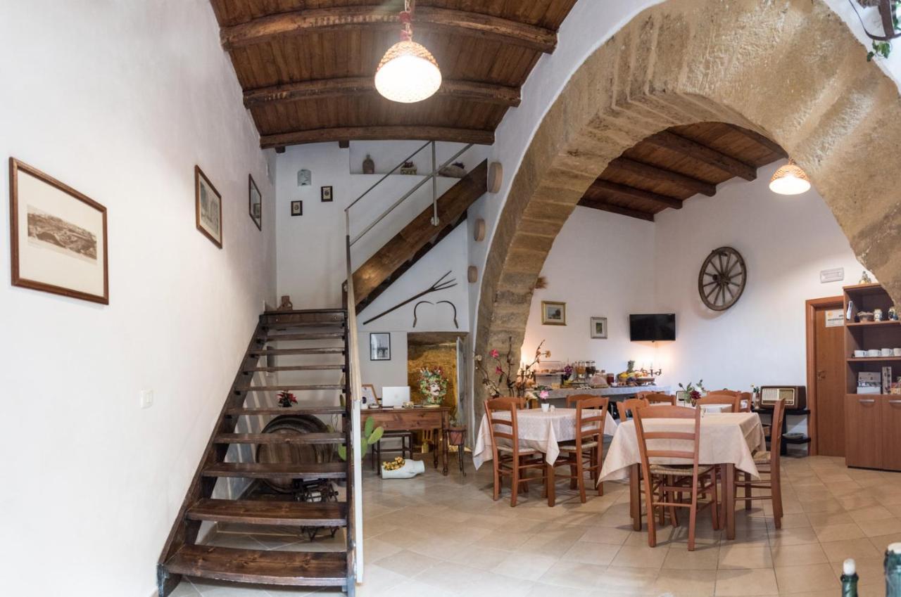 Le Teste Di Moro Al Duomo Agrigento Eksteriør billede